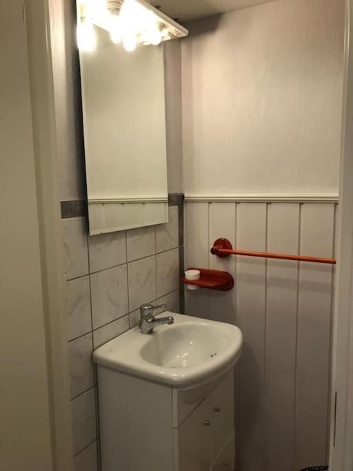 Comfortable 3 Bedroom Apartment On One Floor. Σαντεφιόρδ Εξωτερικό φωτογραφία